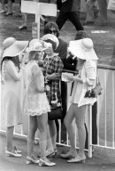 Mono Negative