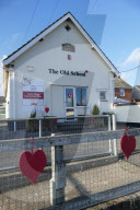 FEATURE -  Ortschaft Lover in Wiltshire rüstet sich für den Valentinstag