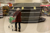 NEWS - Coronavirus: Leere Supermarktregale in Hongkong