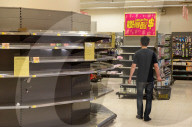 NEWS - Coronavirus: Leere Supermarktregale in Hongkong
