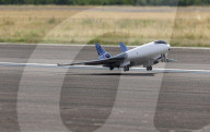 FEATURE - Airbus enthüllt revolutionäres 'Blended Wing'-Flugzeugdesign