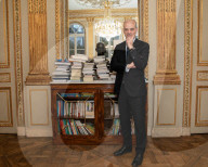 PORTRAIT - Französicher Bildungsminister Jean-Michel Blanquer in seinem Büro