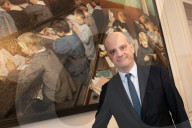 PORTRAIT - Französicher Bildungsminister Jean-Michel Blanquer in seinem Büro