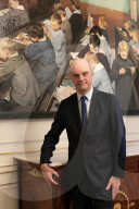 PORTRAIT - Französicher Bildungsminister Jean-Michel Blanquer in seinem Büro
