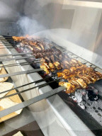 FEATURE - Essen auf Rädern: Der Londoner Last Stop Kebab Bus