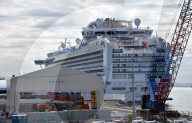 NEWS - Nach zweiwöchiger Quarantäne: Passagiere verlassen "Diamond Princess"
