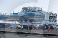 NEWS - Nach zweiwöchiger Quarantäne: Passagiere verlassen "Diamond Princess"