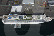 NEWS - Nach zweiwöchiger Quarantäne: Passagiere verlassen "Diamond Princess"