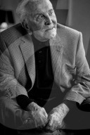 Kirk Douglas (Actor).