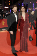 PEOPLE - Promis bei der Eröffnungsgala der 70. Berlinale in Berlin