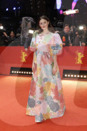 PEOPLE - Promis bei der Eröffnungsgala der 70. Berlinale in Berlin