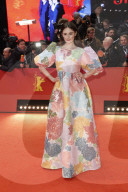 PEOPLE - Promis bei der Eröffnungsgala der 70. Berlinale in Berlin