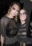 PEOPLE - Promis bei Dior Fashion Show