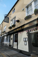 PEOPLE - Das "Prince Harry Pub" in Windsor soll seinen Namen behalten