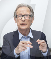 Bill Nighy