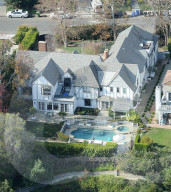 PEOPLE - Kate Hudsons weitlÃ¤ufiges 5,5 Mio Dollar Anwesen in den Pacific Palisades