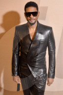 PEOPLE - Promis an der Balmain Fashion Show in Paris