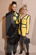 PEOPLE - Promis an der Balmain Fashion Show in Paris