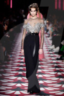 PEOPLE - Topmodels und Stars auf dem Catwalk für Miu Miu in Paris
