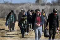 NEWS - Migranten in der Provinz Edirne an der Grenze der Türkei zu Griechenland