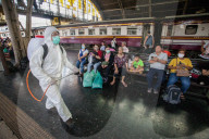 NEWS - Coronavirus: Desinfektion in Bangkok, Thailand
