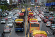 NEWS - China: Rushhour in Guangzhou