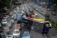 NEWS - China: Rushhour in Guangzhou