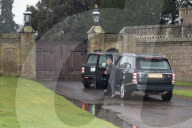 ROYALS - Not amused: Queen Elizabeth wird aus Schloss Windsor ausgesperrt