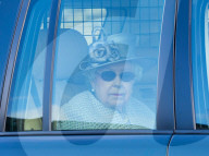 ROYALS - Die Queen, Prinz Harry und Meghan an der Sonntagsmesse in Windsor