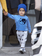 PREMIUM EXCLUSIVE Jessica Alba Is Uber Chic In Yellow Overcoat While Out With Adorable Son Hayes