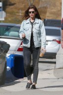 Hollywood actress Kate Mara is dressed down and stylish as she grabs coffee with a male friend in Beverly Hills.