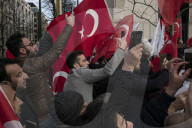 Protestors and supporters of Turkish president Erdogan