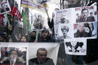 Protestors and supporters of Turkish president Erdogan