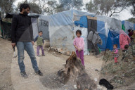 NEWS -  Lesbos: Flüchtlinge in Skala Sykamineas