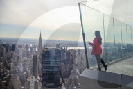 FEATURE - New York City höchstes Freiluft-Himmelsdeck 'Edge' wird eröffnet