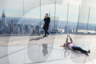 FEATURE - New York City höchstes Freiluft-Himmelsdeck 'Edge' wird eröffnet