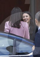 ROYALS - Spaniens Königin Letizia küsste eine Corona-Infizierte