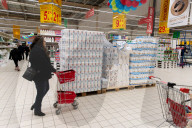 NEWS - Coronavirus: Panikkäufe in Gdansk, Polen