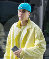 PREMIUM EXCLUSIVE Justin Bieber: the ring is back