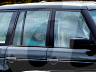 ROYALS - Queen Elizabeth Ibesucht den Sonntagsgottesdienst