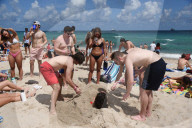 NEWS - Spring Breakers an der Fort Lauderdale Beach in Florida
