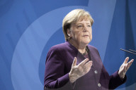 NEWS - Coronavirus: Kanzlerin Merkel vor den Medien