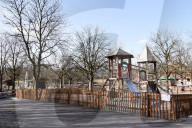 NEWS - Coronavirus: Schliessung des Biergartens und des Spielplatzes im Michaeligarten in München