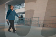 NEWS - Coronavirus: Kontaktverbot statt Ausgangssperre - Bundeskanzlerin Merkel vor den Medien in Berlin