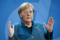 NEWS - Coronavirus: Kontaktverbot statt Ausgangssperre - Bundeskanzlerin Merkel vor den Medien in Berlin