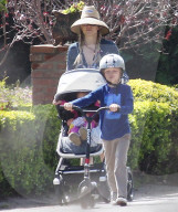 Kate Hudson out and about, Los Angeles, USA - 22 Mar 2020