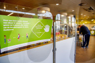 NEWS - Coronavirus: Supermarkt in Rotterdam öffnet zwischen 7 und 8 Uhr nur für Menschen über 70 Jahre