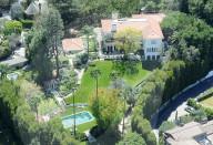Angelina Jolie aerials