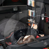 FEATURE - Die perfekte Quarantäne-Einrichtung? Nie mehr Aufstehen dank dem Gaming Bett