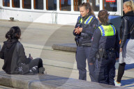 NEWS - Coronavirus: Polizei in Hamburg setzt Beschränkungen durch